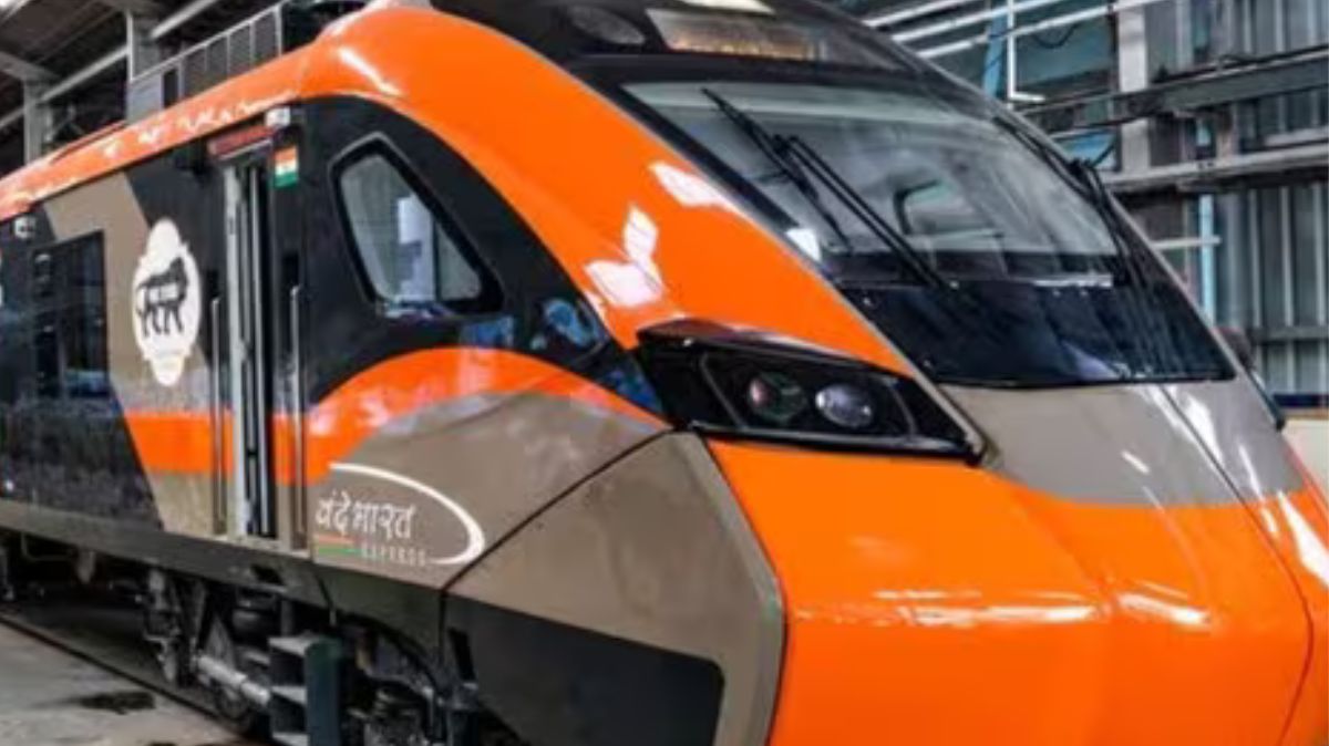 वंदेभारत स्लीपर का उद्घाटन